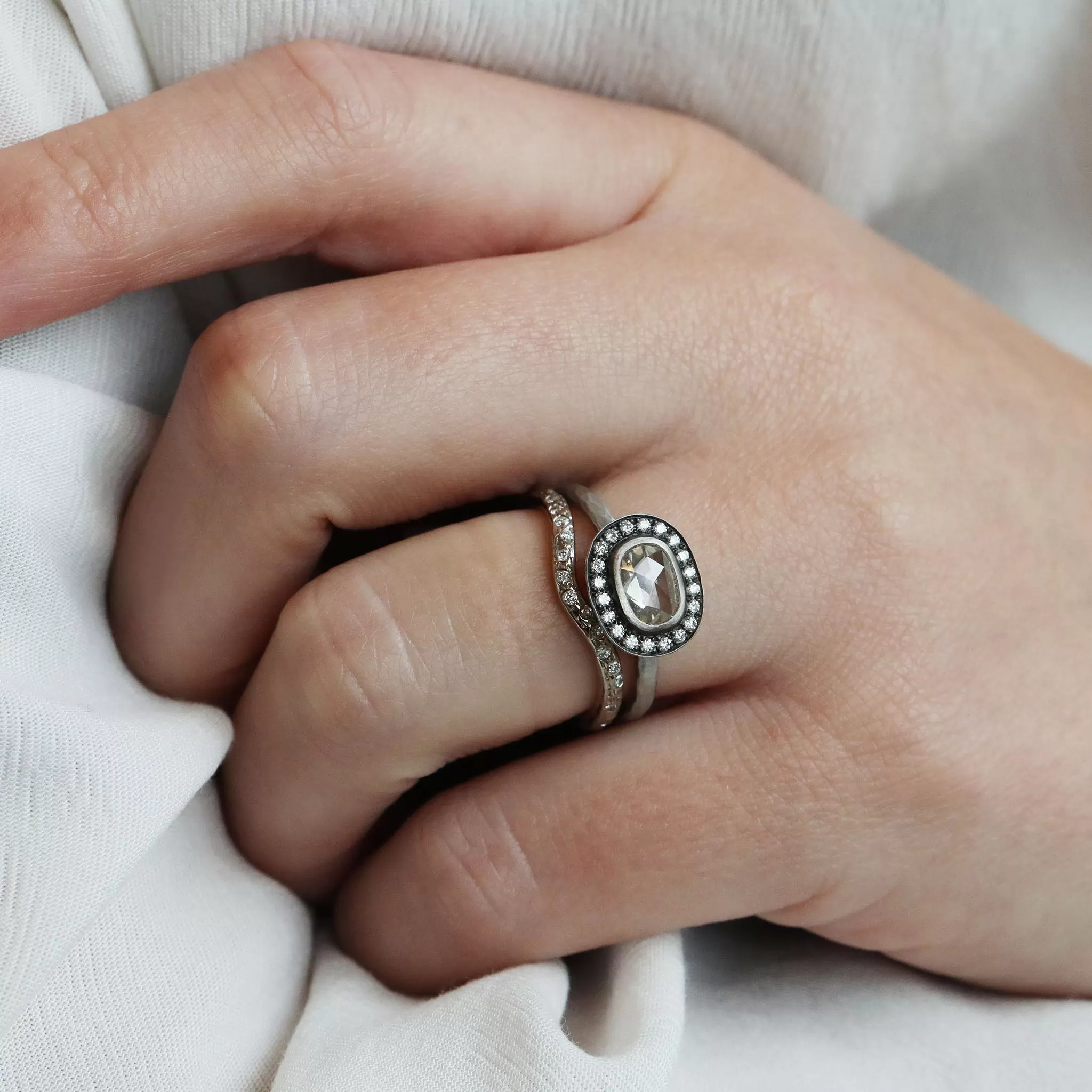 18K White Gold Oval Diamond Ring with Pave Diamond Halo