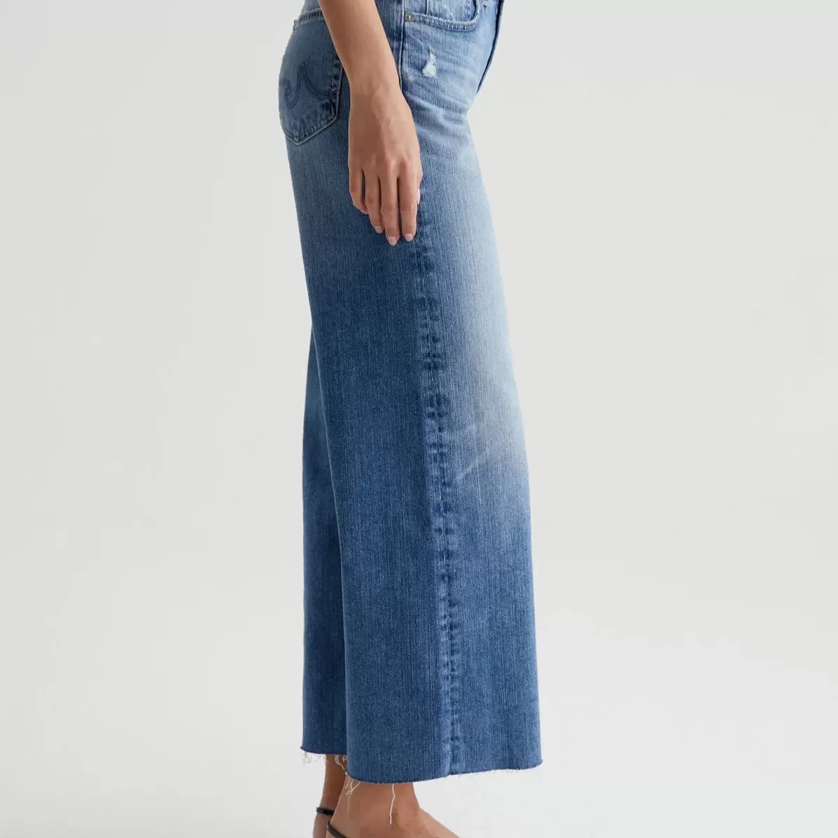 AG Saige Wide Leg Crop (17 Years Wilshire)