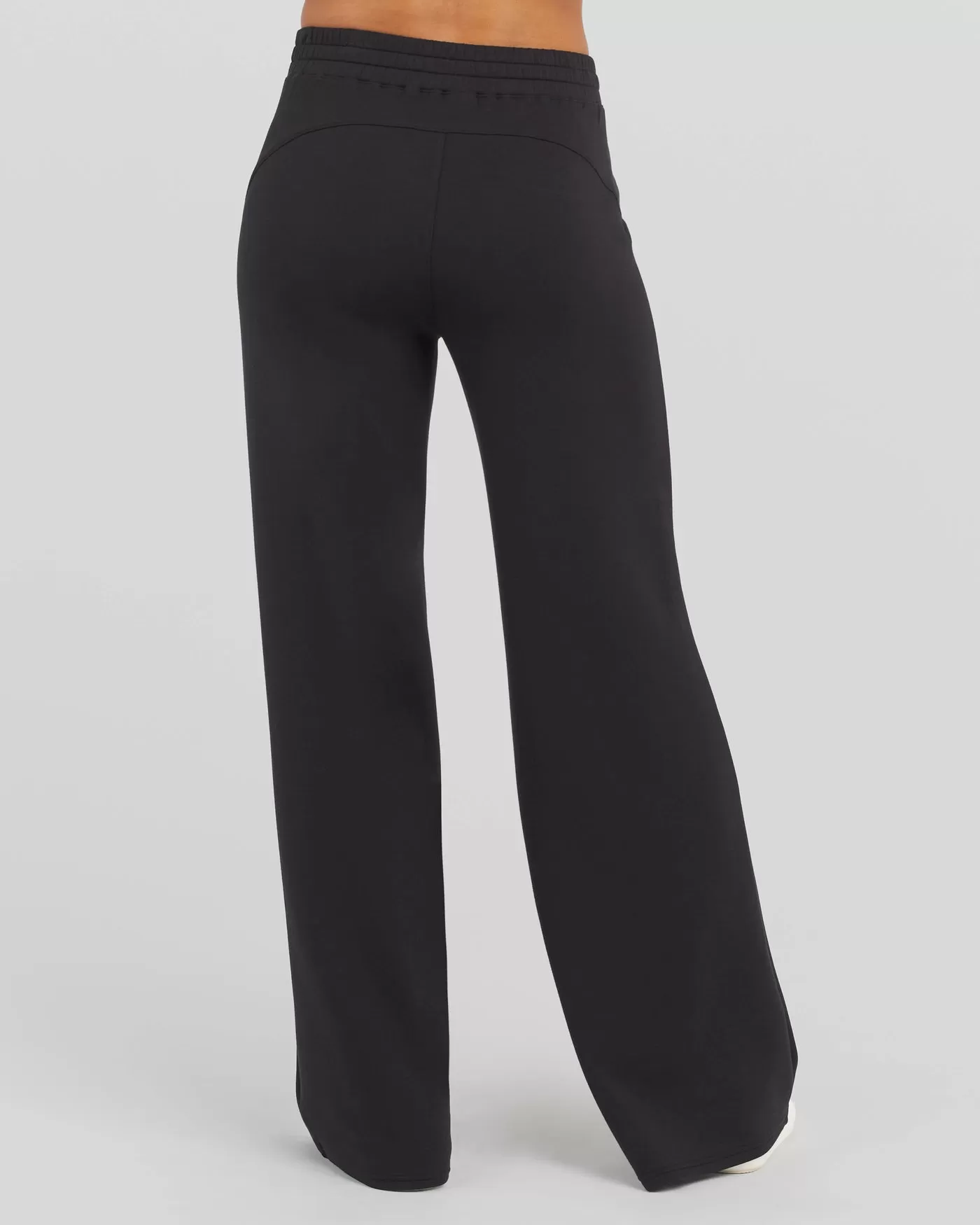 Airessentials Wide Leg Pant