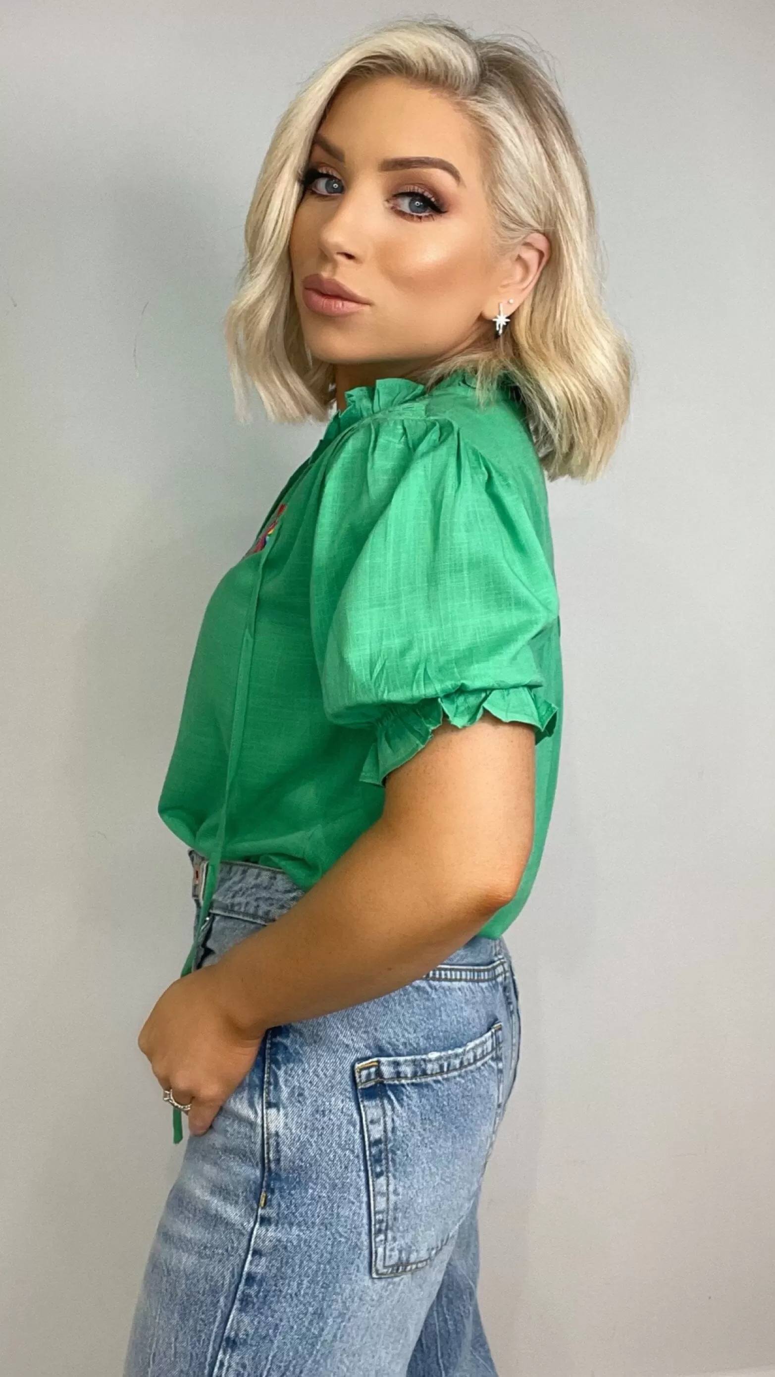 ANGELIQUE SHIRRED TOP - GREEN