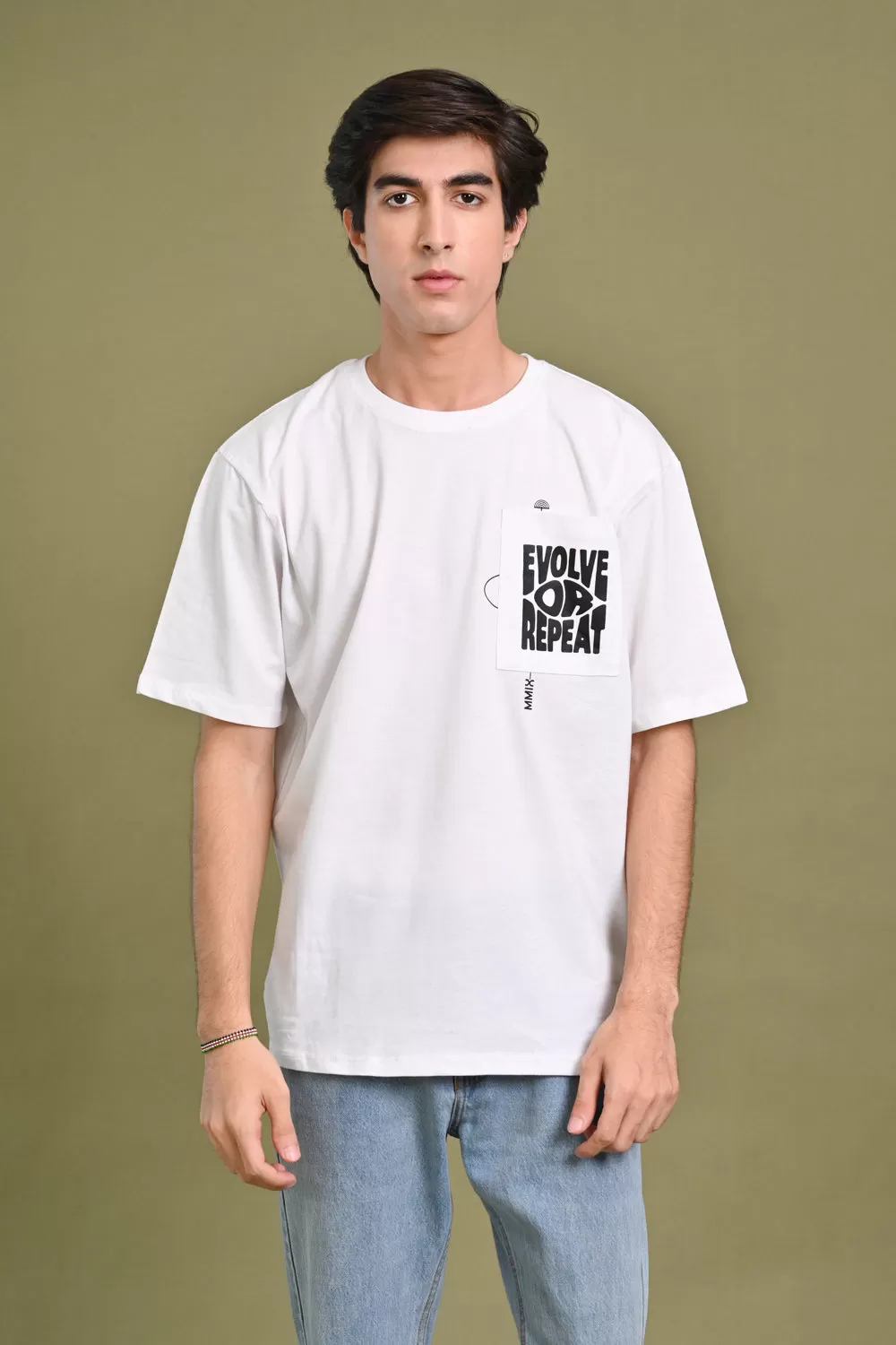 BAGGY FIT GRAPHIC TEE