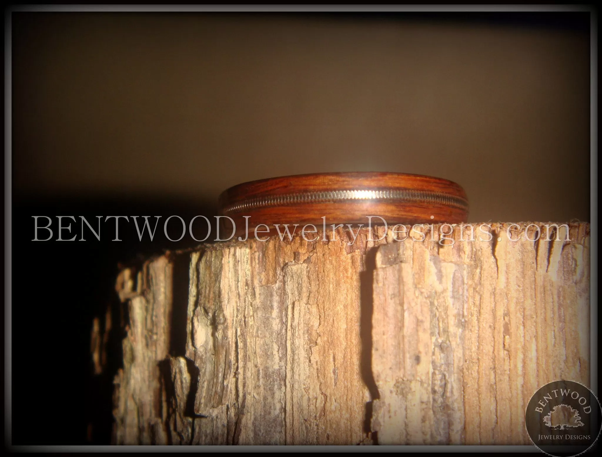 Bentwood Ring - Electric Rosewood Wood Ring with Guitar String Inlay