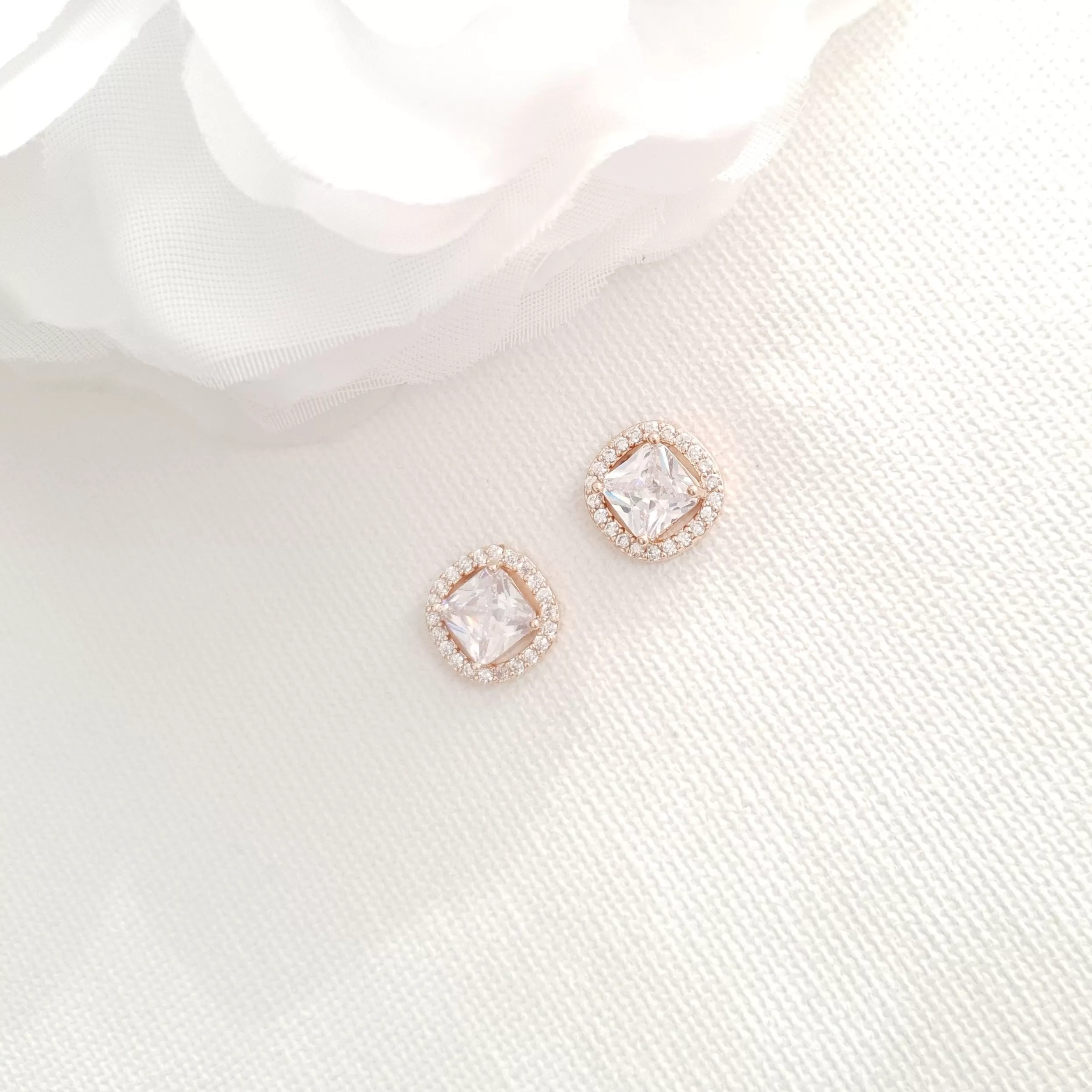 Bridesmaids Stud Earrings in Rose Gold-Piper