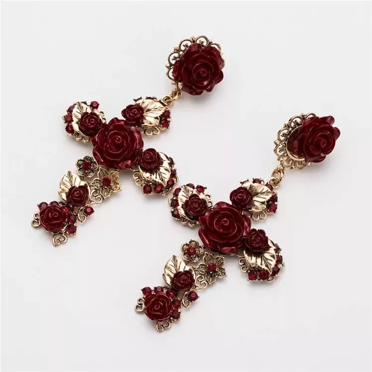 Cruz con Rosas Cross Earrings