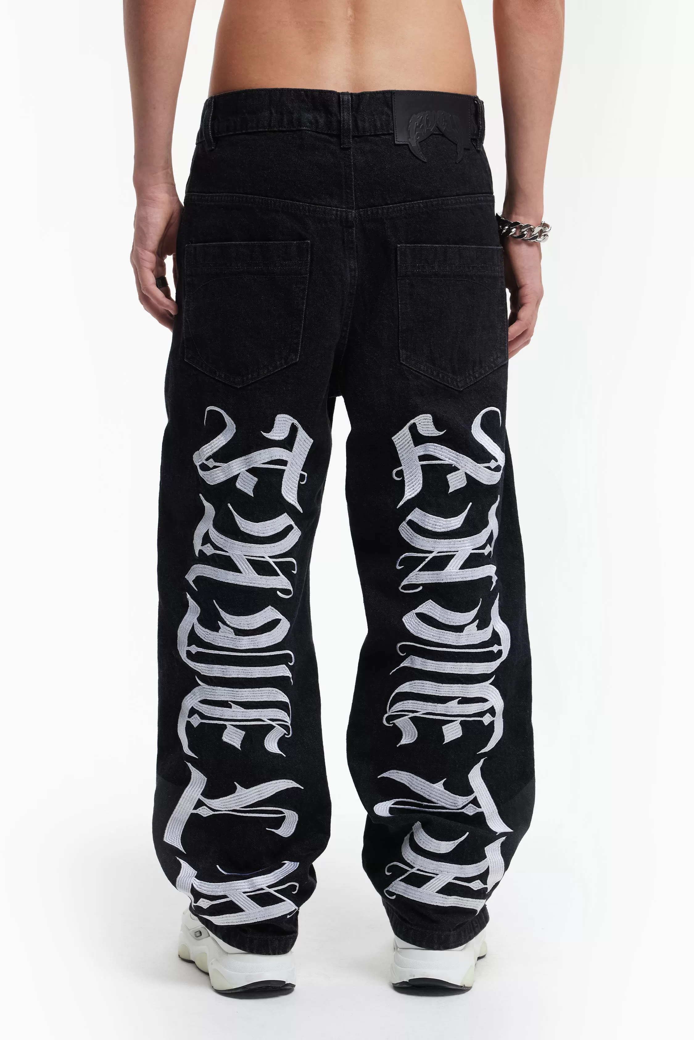 FAVELA FAVELA EMBROIDERY BLACK DENIM