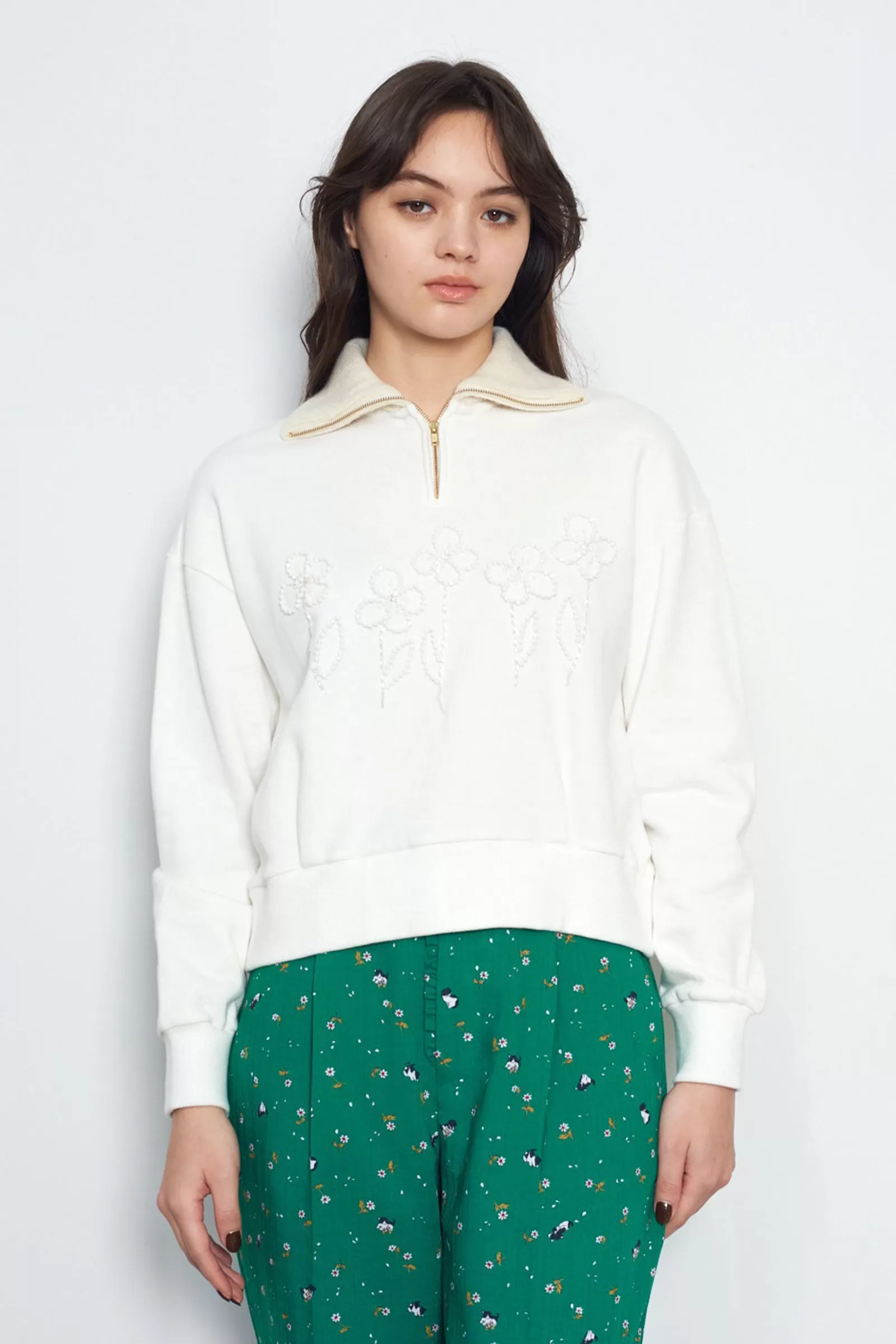 Flower Embroidery Cotton Sweatshirt