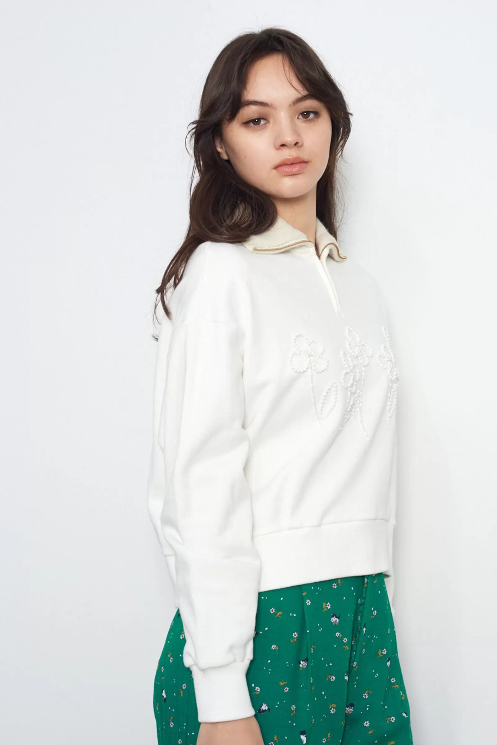 Flower Embroidery Cotton Sweatshirt