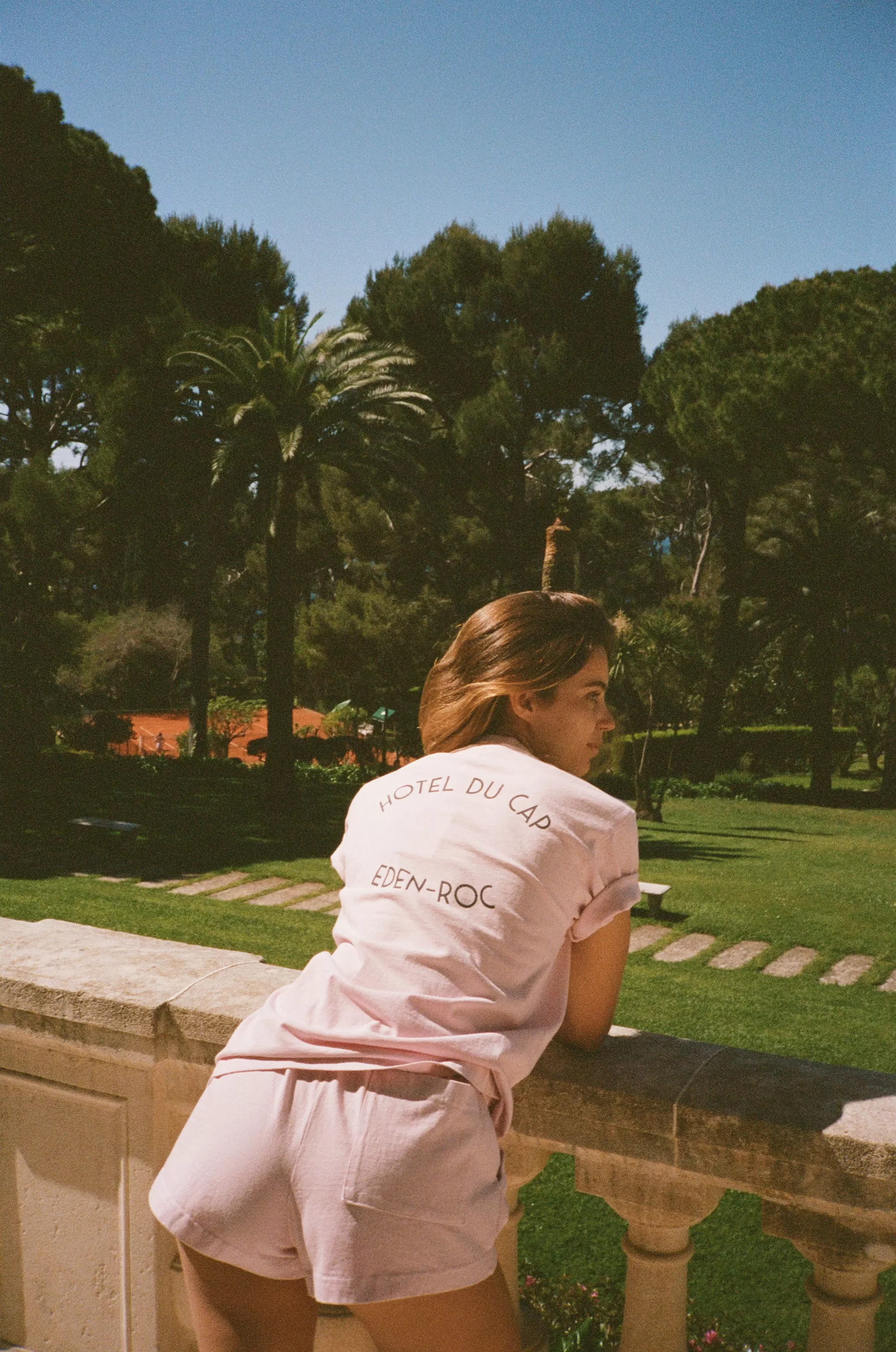 Hotel du Cap T-Shirt - Eden Pink/Navy