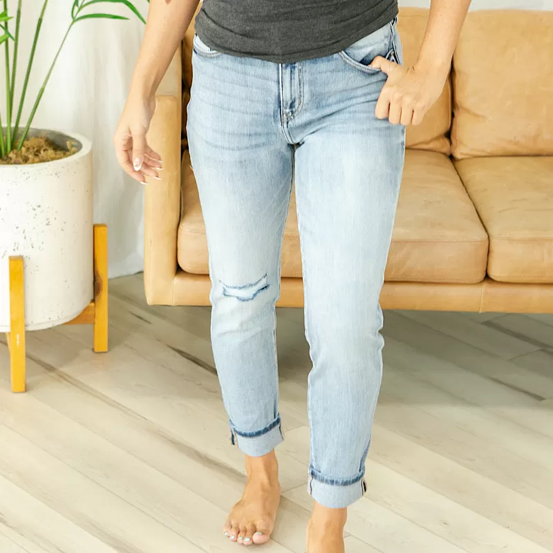 KanCan Luna Mom Fit Jeans