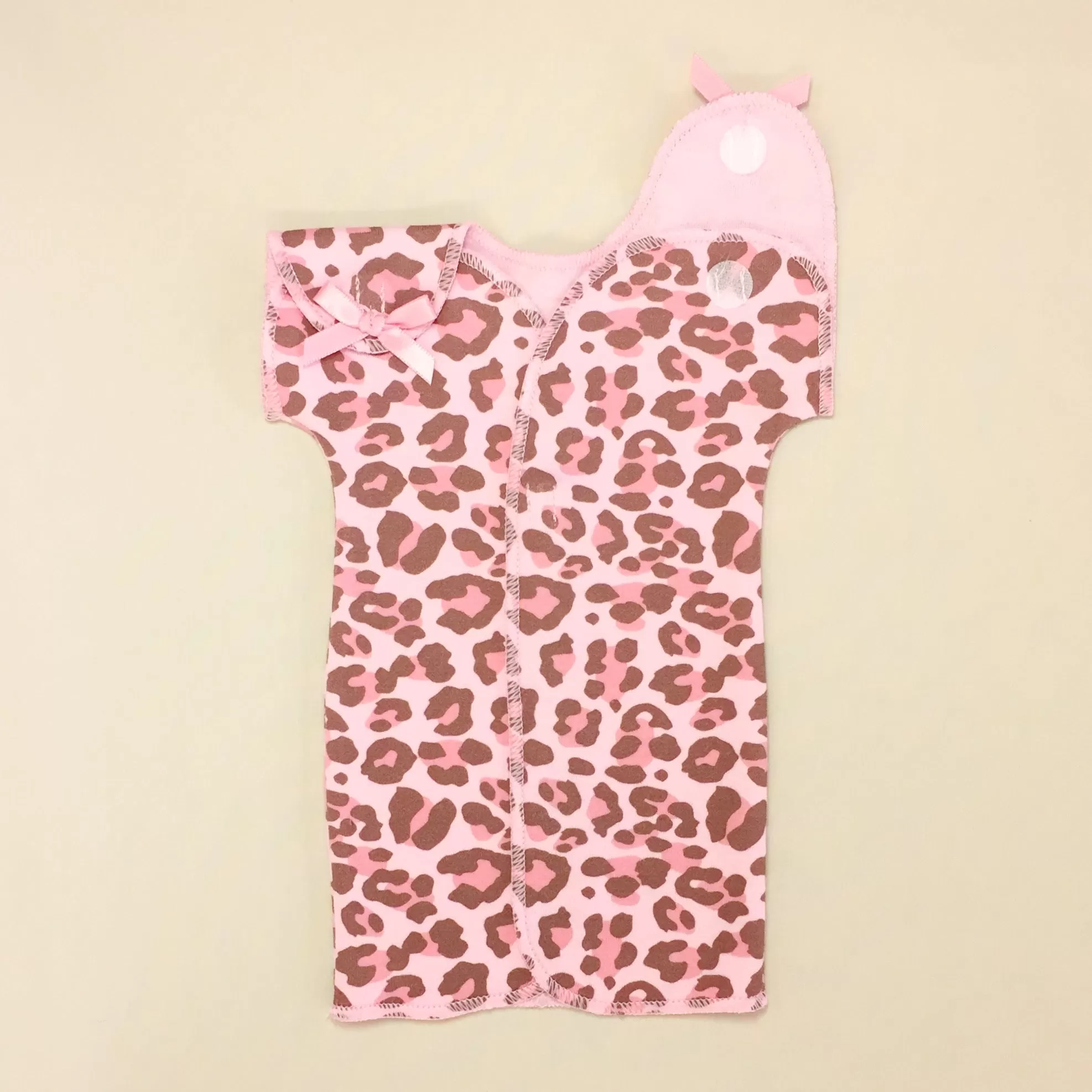 NICU Friendly Gown Leopard