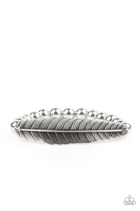 Paparazzi Featherlight Fashion - Silver Bracelet