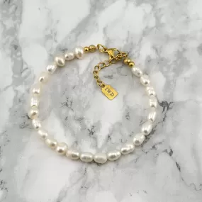 Pearl bracelet