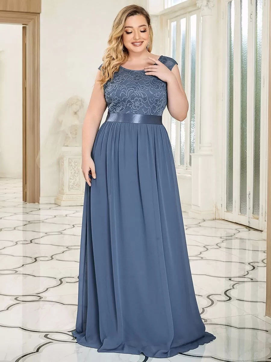 Plus Size Classic Round Neck V Back A-Line Chiffon Bridesmaid Dresses with Lace