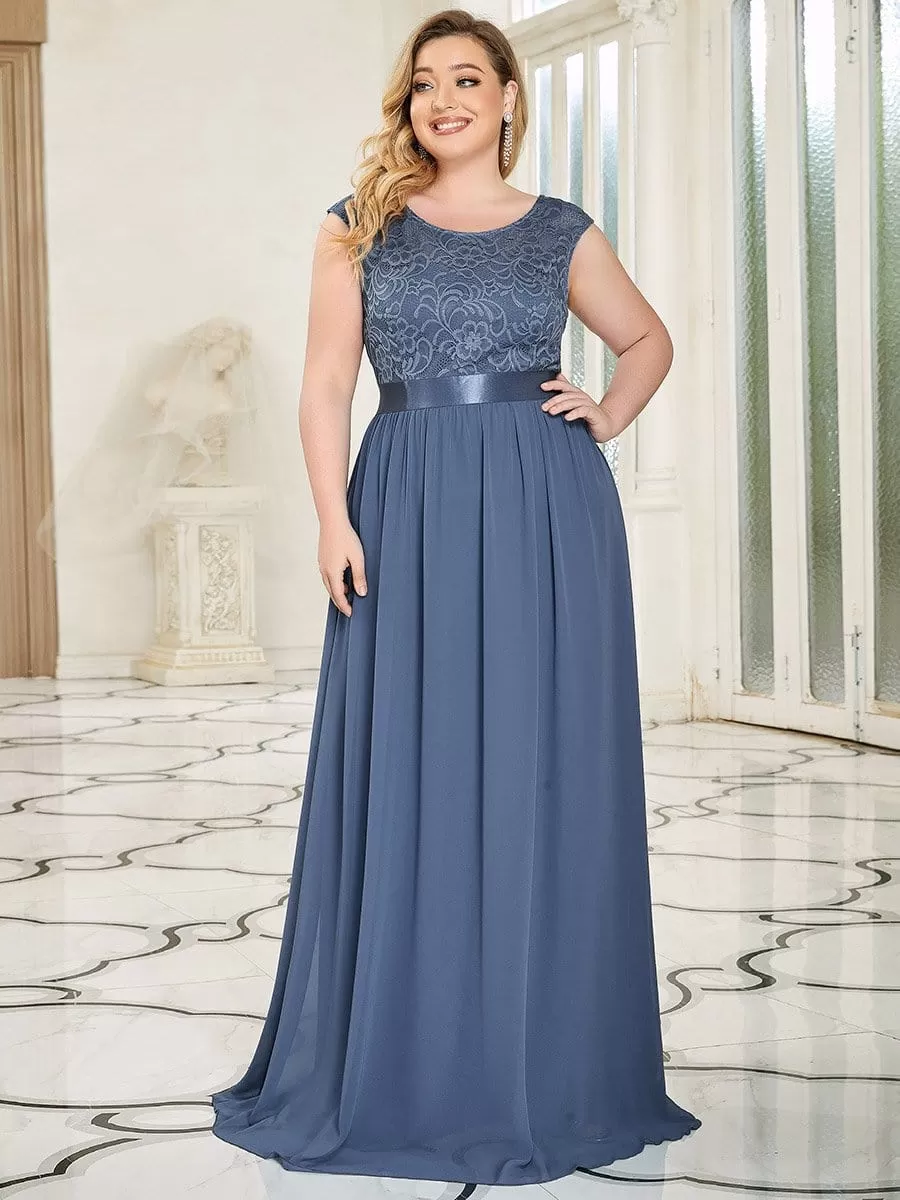 Plus Size Classic Round Neck V Back A-Line Chiffon Bridesmaid Dresses with Lace