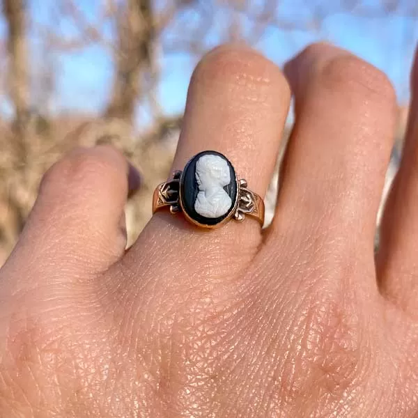 Victorian Hardstone Cameo Ring